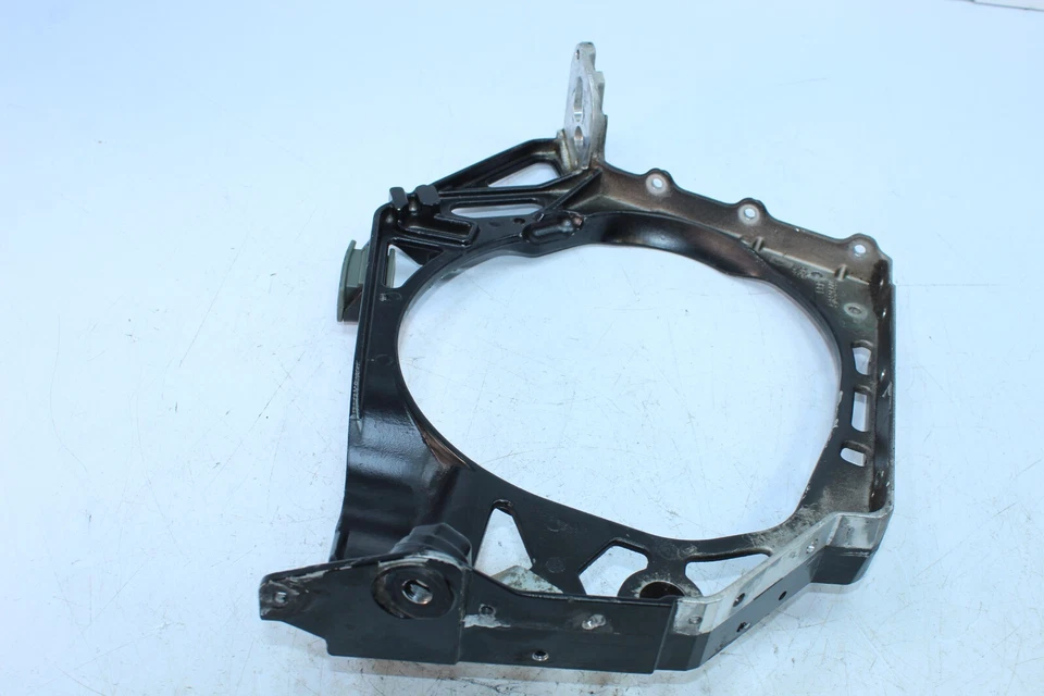 2011 SKI-DOO GRAND TOURING 1200 SUPORTE DE QUADRO FABRICANTE DE EQUIPAMENTO ORIGINAL MÓDULO E 518327485 - Imagem 3 de 4