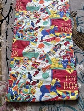 Vintage 80er Jahre Kinderschlafsack Spielzeugkiste Motiv. Retro 80&rsquo;s Home Kinderzimmer