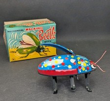 4.5" Mechanical Walking Beetle Tin Litho Wind Up Box Japan Flutter Wing WORKS
