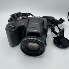 Fujifilm FinePix S602 Zoom Digital Camera 6x Optical Zoom 3.1MP Video Recording