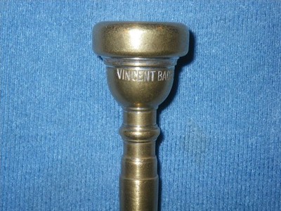 EARLY 1960's VINTAGE VINCENT BACH CORP MT VERNON NY 7C TRUMPET