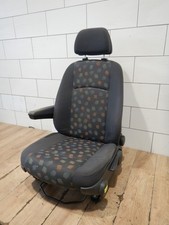 Sitz Mercedes Vito 639 vorne links Stoff Armlehne