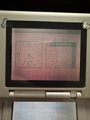 Nintendo DS Lite Silver/ Top Screen Damaged/ Hinge Broken/ NO CHARGER/ NO STYLUS