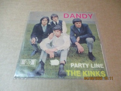 (65)  7'' Single - Vinyl - The Kinks  -Dandy / Party Line