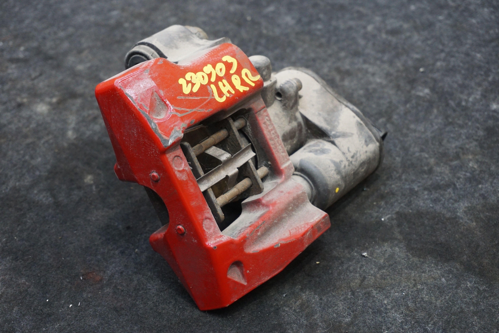 Rear Left Driver Side Parking Brake Caliper Ad43-2k328-ba Aston Martin Rapide