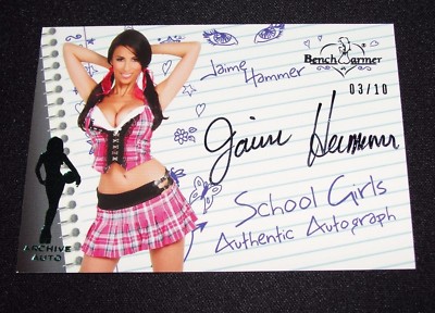 2006 Benchwarmer JAIME HAMMER School Girls Archive #19 Green Auto/10 PLAYBOY Hot