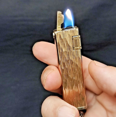 Kingstar Venus Gold Gas Feuerzeug - Rare Vintage Japan Compact Lighter .Functional
