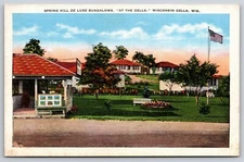 Wisconsin Dells~Spring Hill De Luxe Bungalows At Dells~Vintage Linen Postcard