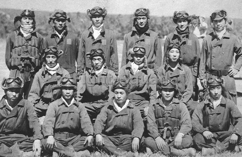 WW2 Picture Photo Group portrait of Japanese Kamikaze pilots 4452