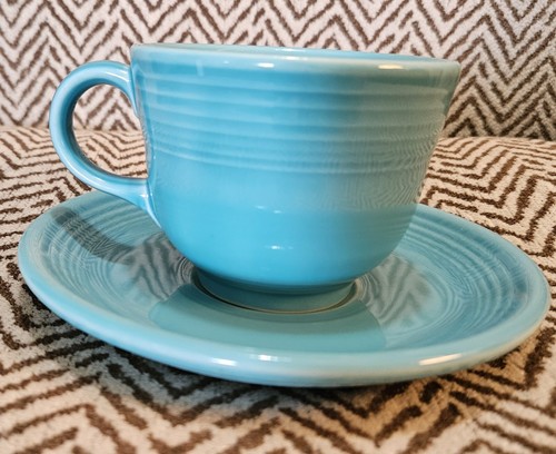 FIESTA by  HOMER LAUGHLIN - Turquoise CUP AND SAUCER Sets