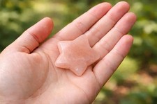  Rosenquarz Stern 50 × 50 mm – Natürlicher Schmuckstein für Liebe, Herzöffnung &