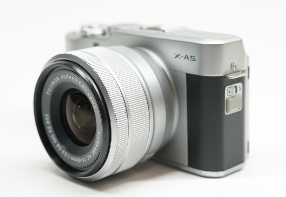 FUJIFILM X-A5 Digital Camera silver w XC 15-45mm lens English