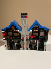 LEGO Castle: Blacksmith Shop (3739) please read!
