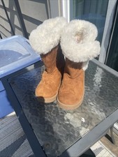 Children s Lined Fur Boots From SO Size 2