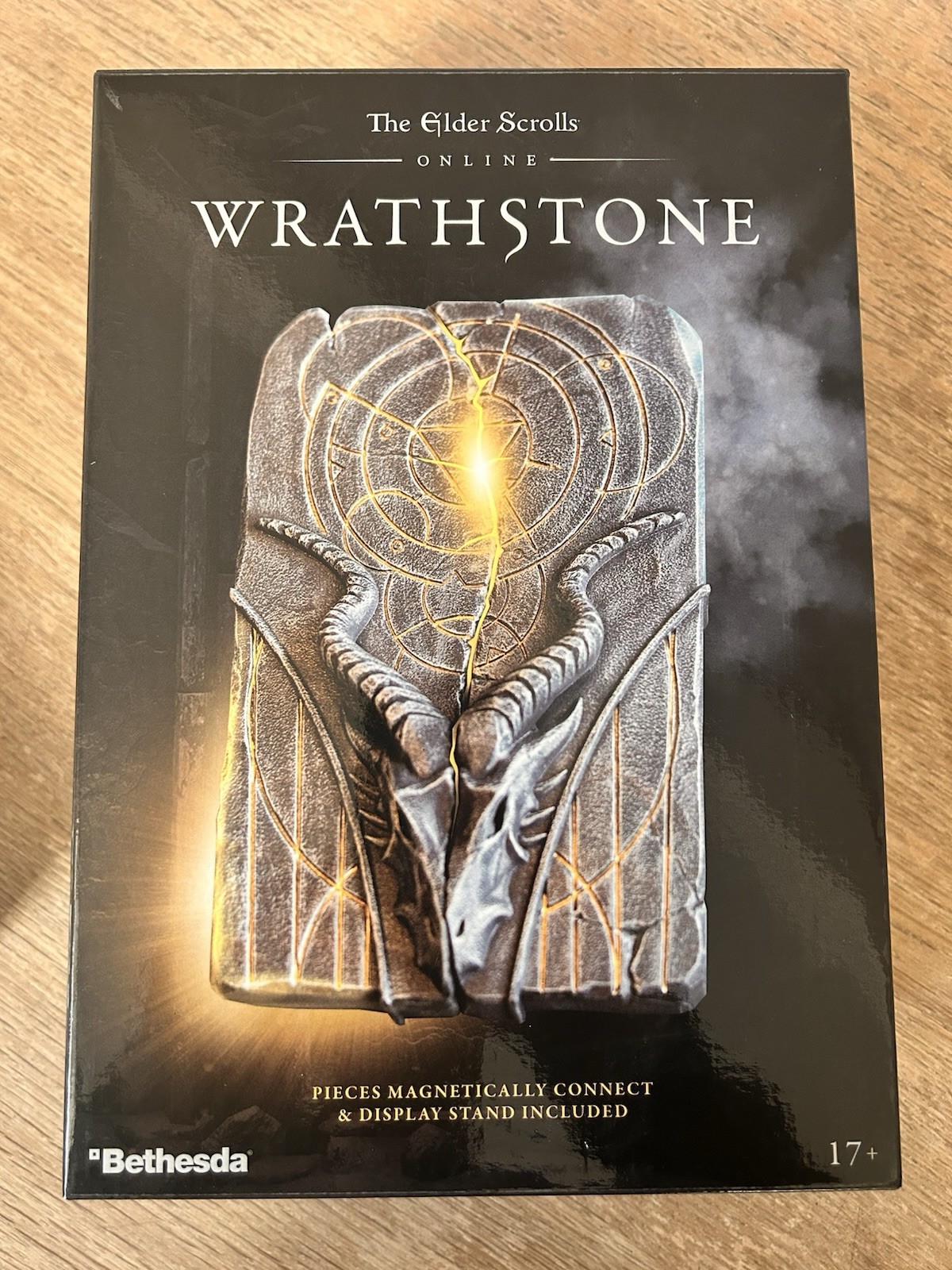 Tablette Wrathstone ESO Aimantée : Décorez votre Setup Gaming avec cet Artefact Rare