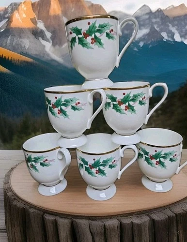 (6) Mikasa Ribbon Holly Christmas Footed Mugs Pristine Condition!
