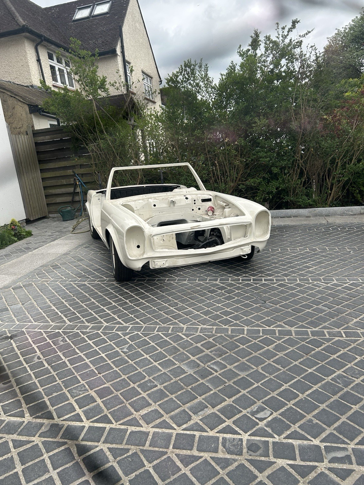1964 Mecedes Benz 230 Sl Pagoda.chassis