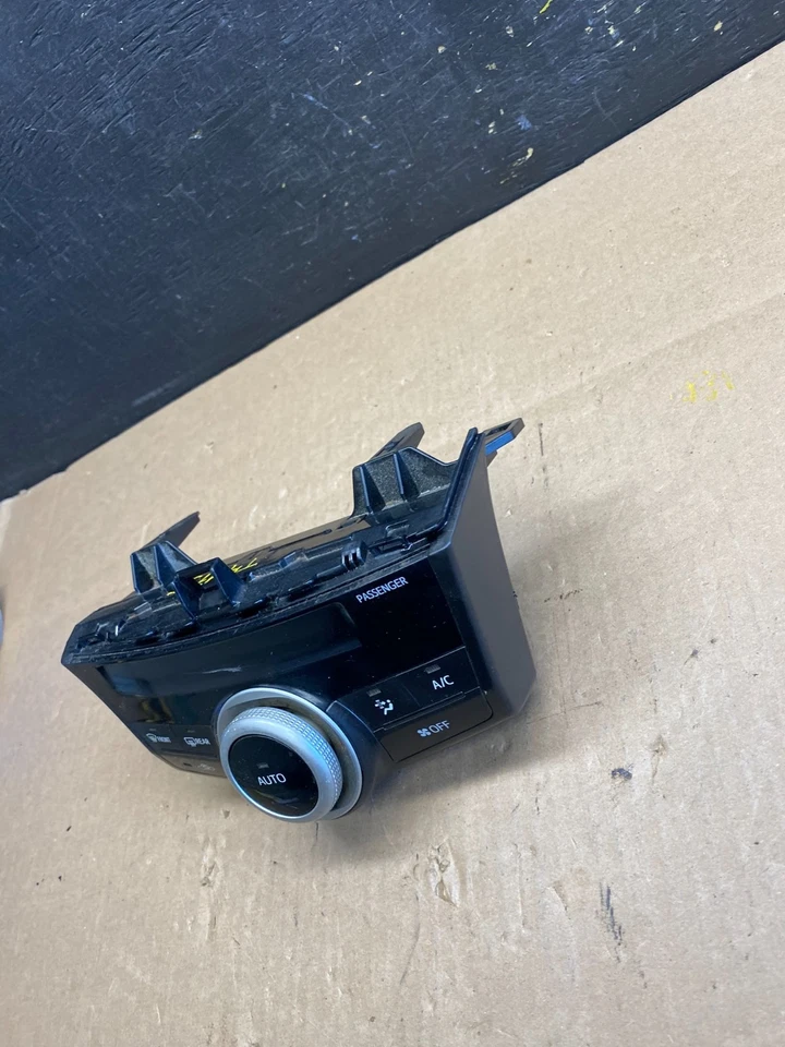 Toyota Prius V 2014 climatizador calefacción aire acondicionado panel de control OEM T4475 DG Foto 4 de 4