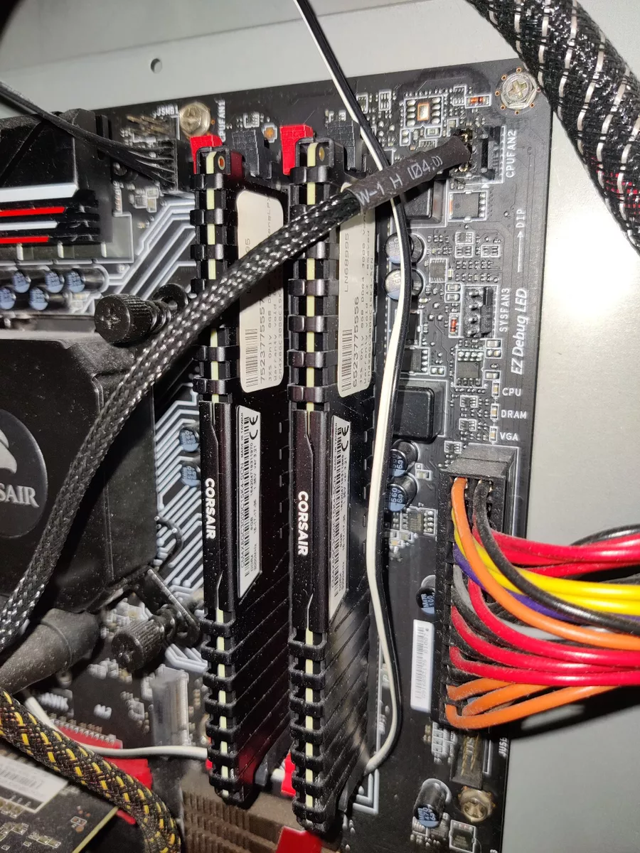 Corsair vengeance lpx shop 16gb ddr4 ram 3000