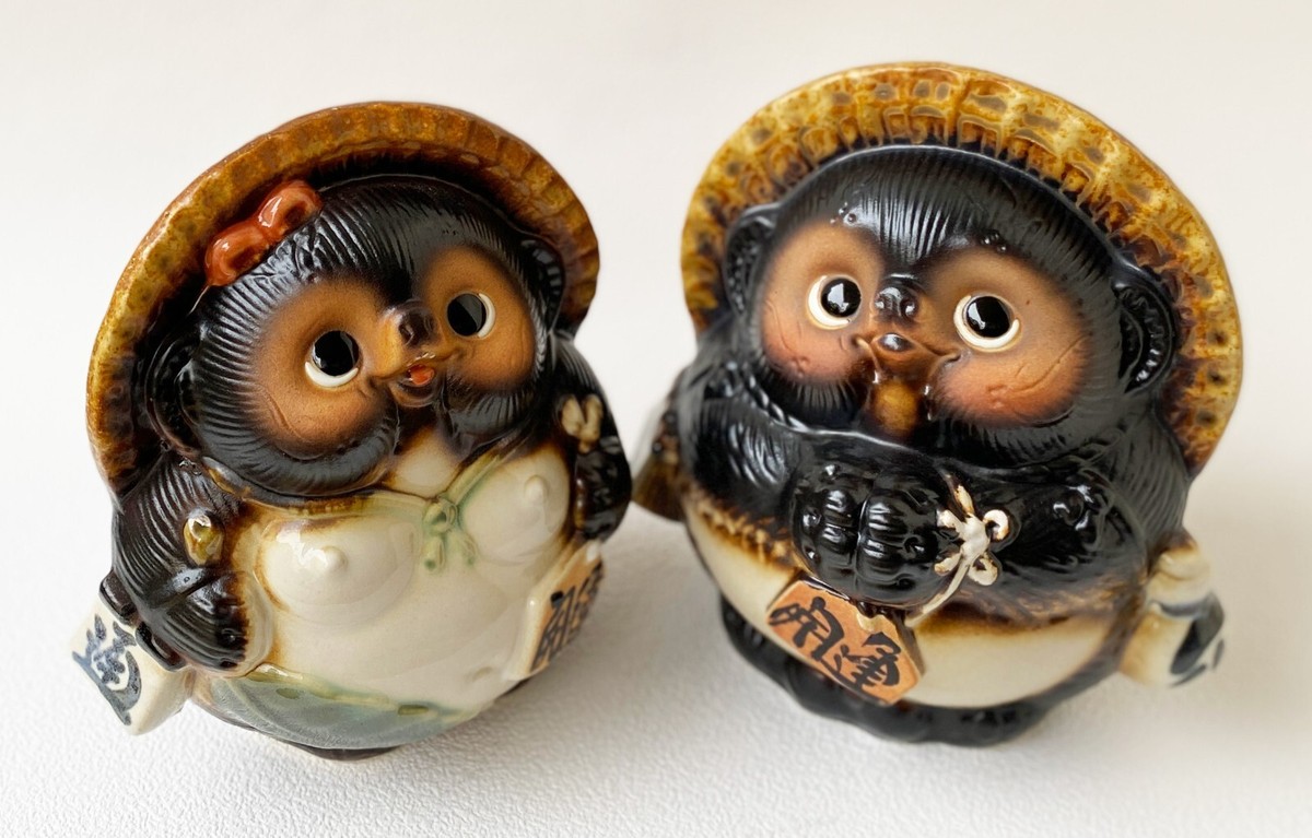 Tanuki Shigaraki yaki ware Japanese Chinese Racoon Dog Onegai