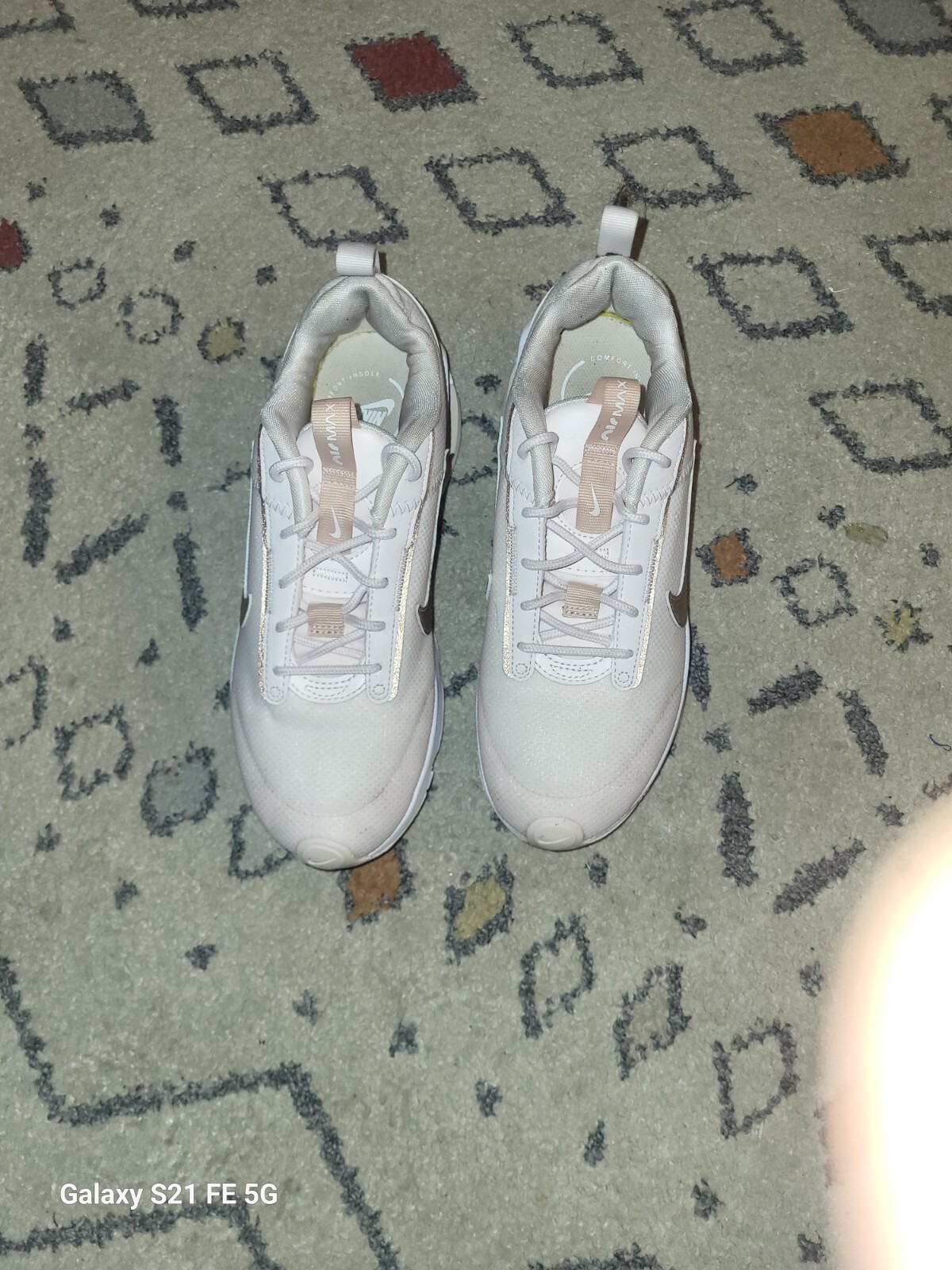 Picture 1 of 6