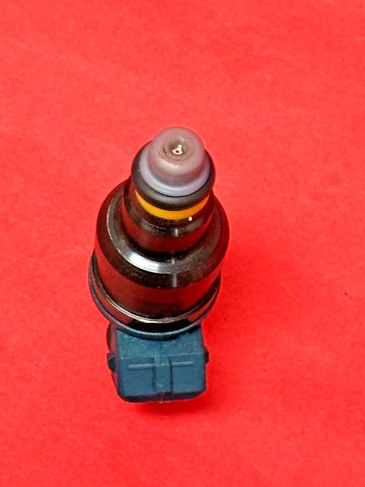 New Fuel Injector FJ429 FITS 1984-1989 Porsche 911 Carrera 3.2L 93060612000 - Image 3 of 4