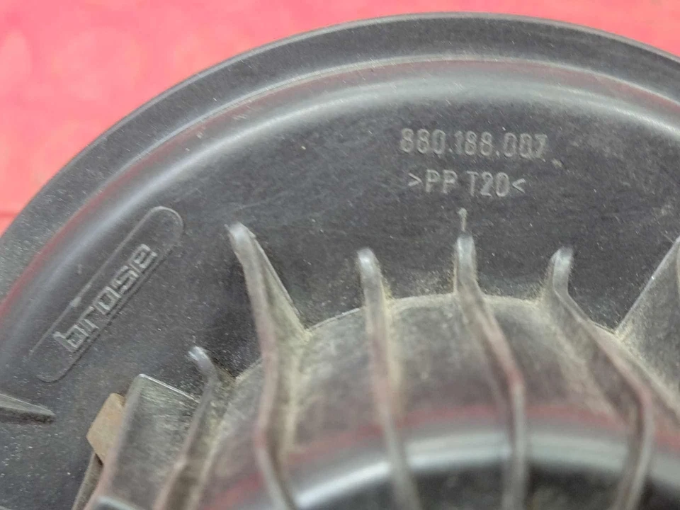 Двигатель вентилятора заднего обогревателя переменного тока GM подходит для Escalade Acadia Yukon Tahoe от оригинального производителя 15920865 - Изображение 4 из 4