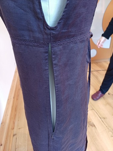 Etui Kleid leicht ausgestellt Promod gefüttert Aubergine Band Gr. 36 / 38, S / M - Bild 7 von 8