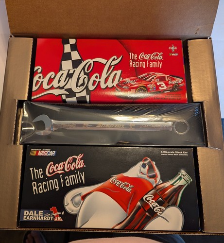 Snap On Limited Edition Commemorative Dale Earnhardt Diecast Set