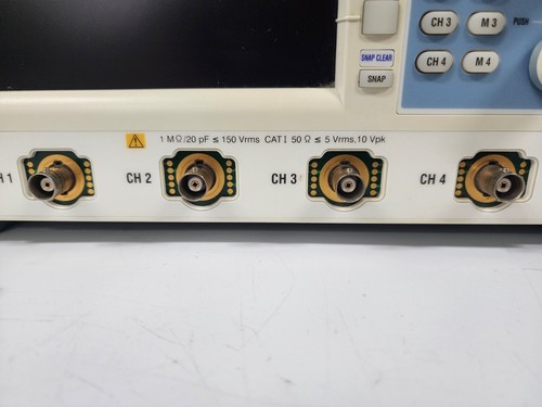 Osciloscopio digital YOKOGAWA DL9040 (701307) 4 canales, 5 GS/s 500 MHz, máx. 2,5 MW/ch - Imagen 15 de 23