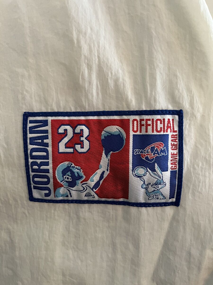 vintage Dead stock Warner Bros Space Jam jacket 90s Michael Jordan Bugs Bunny L