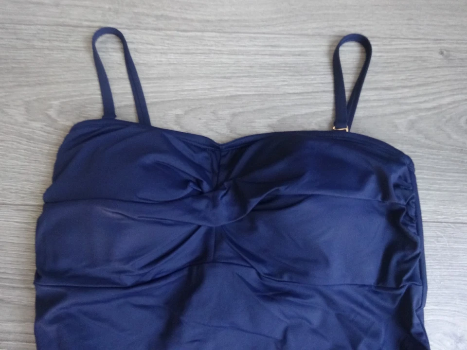 M&S MAGIC SHAPING NAVY BLUE TANKINI SET UK SIZE 12 TOP SIZE 10 BOTTOMS - Image 2 of 4