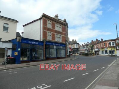 PHOTO  SKY GIN BAR AND SKY BISTRO PAIGNTON AT THE TOP OF HYDE ROAD. 2019