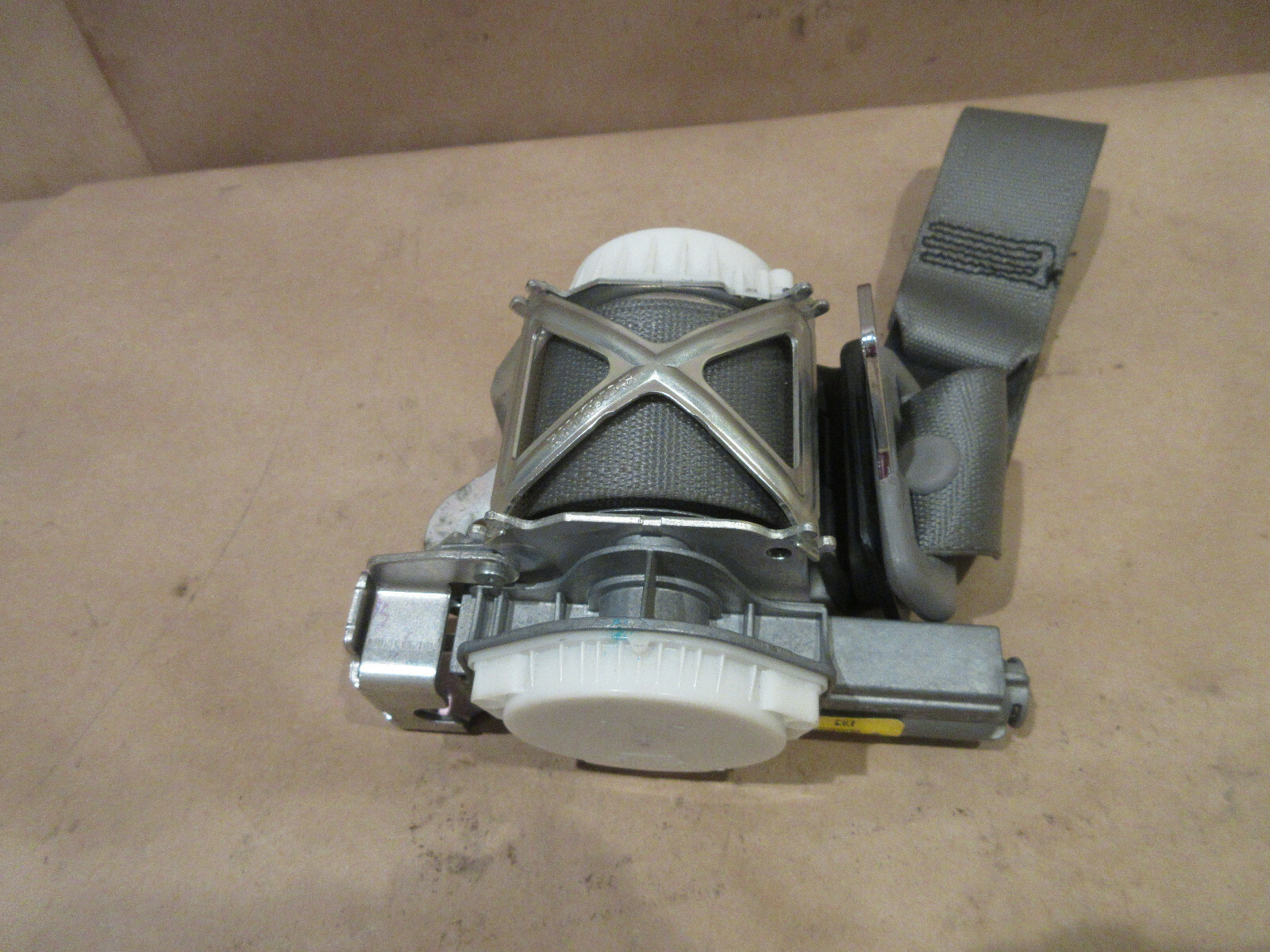 Ferrari 458/488 - RH Seat Belt - Grey Belt- P/N 84466200