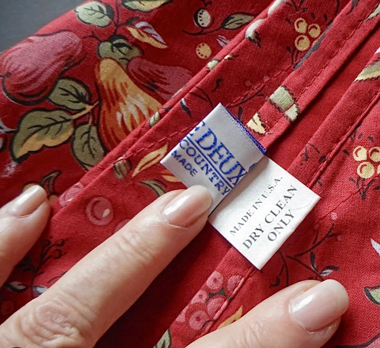 51” Handmade Pierre Deux French Country Christmas Tree Skirt Holiday Home Decor