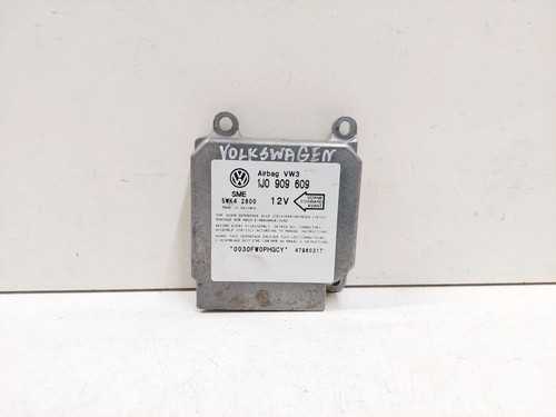 Volkswagen New Beetle 2000 Airbagsteuergerät 1J0909609 VLU28715