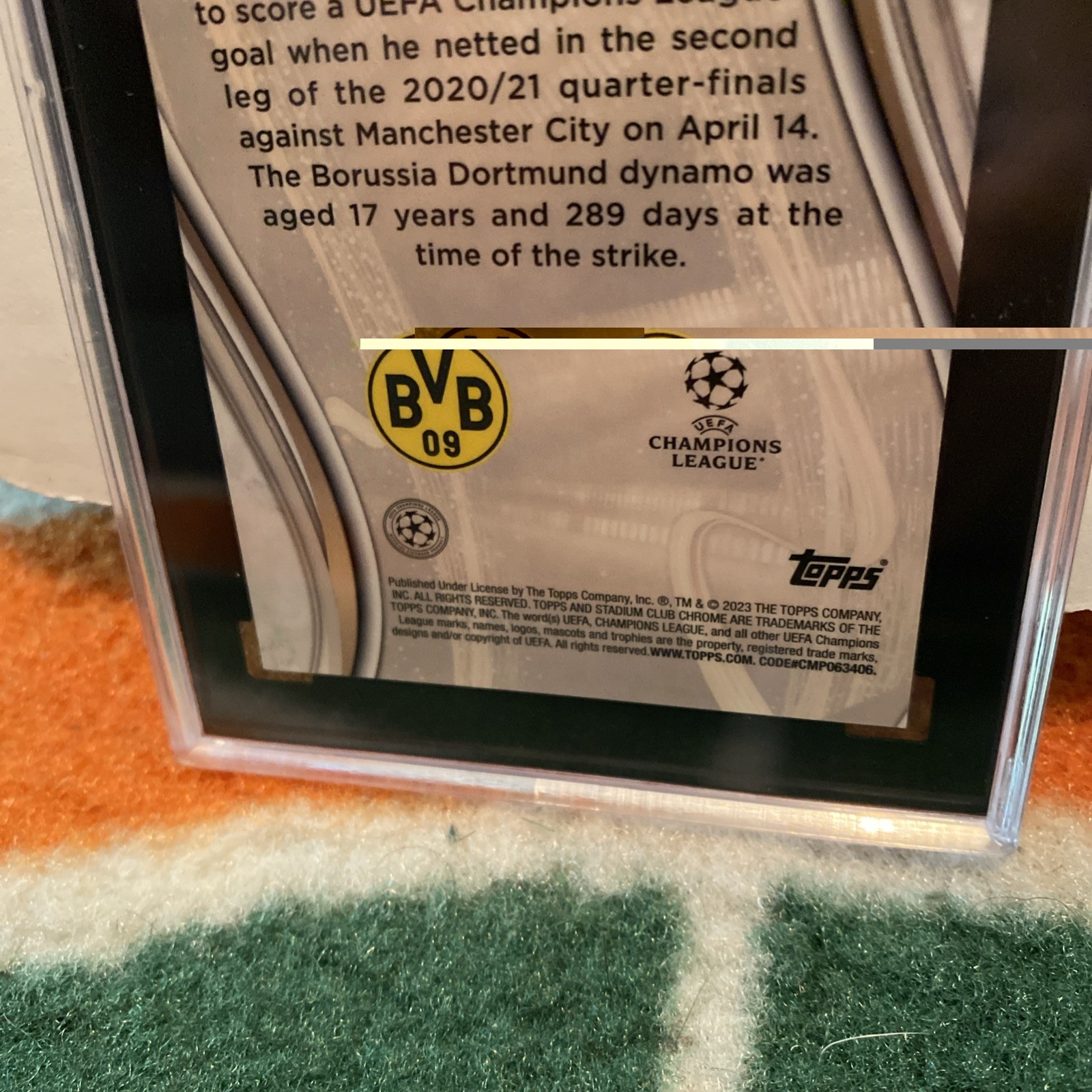 2022 Stadium Club Chrome UEFA Jude Bellingham Glimpses of Gold SGC 10 /199 PRIZM view 5