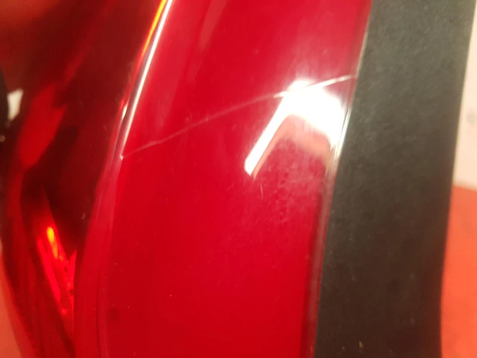 VOLVO V40 TAIL LIGHT PASSENGER SIDE NEARSIDE LH 2014 5 DOOR - Image 3 of 4