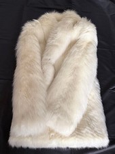 SAGA FOX Fur Coat Real Fox Fur Luxury White Women  s Elegant Outerwear Pre-Owned