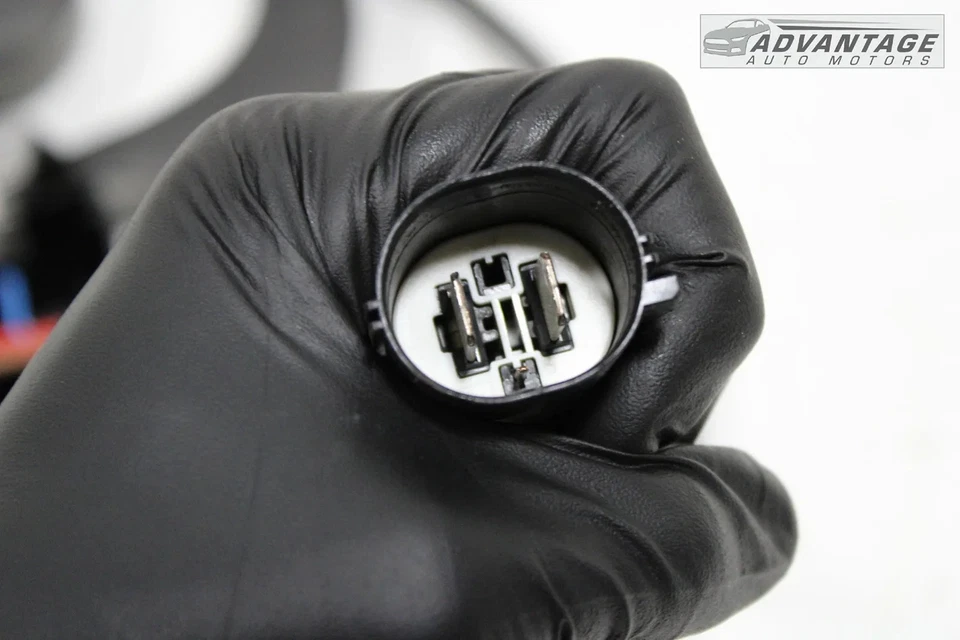 Ford Escape 2020-2022 motor 1,5 L radiador ventilador de refrigeración cubierta hoja con motor OEM Foto 3 de 4