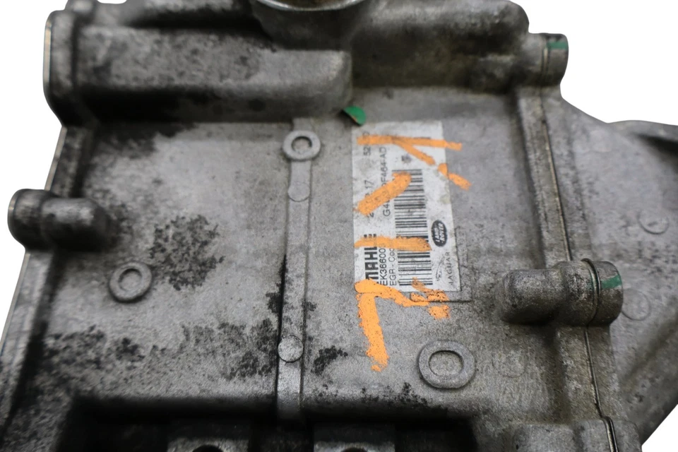 Refrigerador 17-19 Jaguar XF motor diesel EGR prata G4D3-9F464-AD fabricante de equipamento original - Imagem 4 de 4