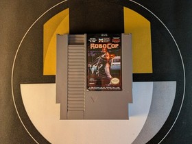 Nintendo Entertainment System NES games lot | Indiana Jones Robocop Top Gun