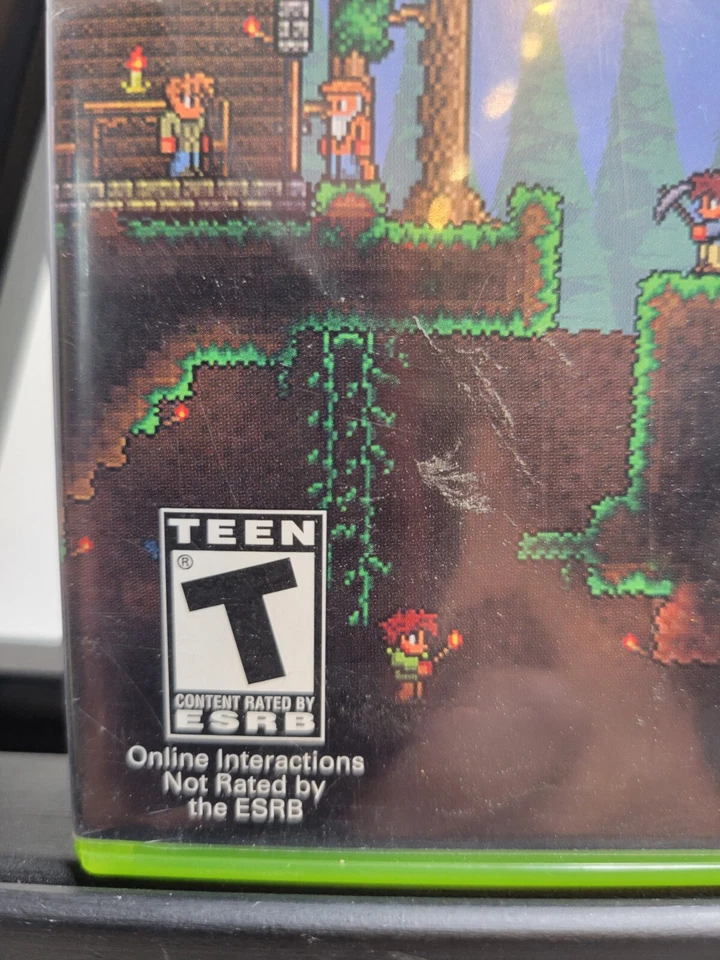 Terraria (Xbox 360, 2012) CIB W/ Manual Video Game Platinum Hits - Image 2 of 4