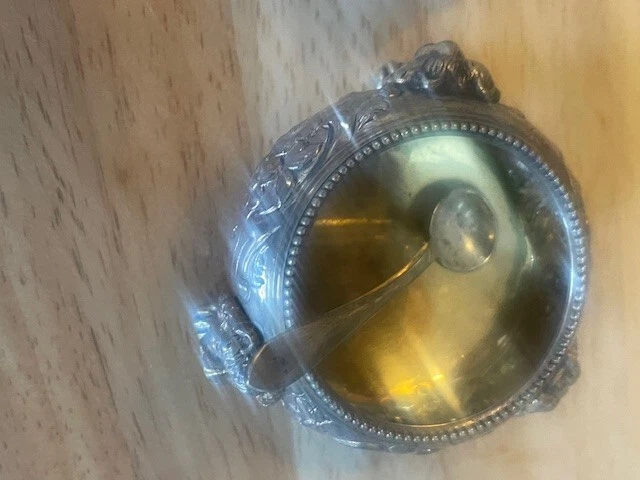 Par de sales inglesas de plata esterlina Richards and Brown del siglo XIX - Londres, 1871 Foto 3 de 4