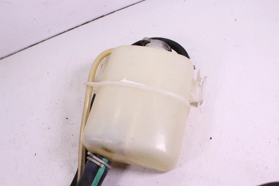 Sea Doo GTI 2007 4-TEC STD TANQUE DE REFRIGERANTE/BOTELLA 276000086 Foto 2 de 4