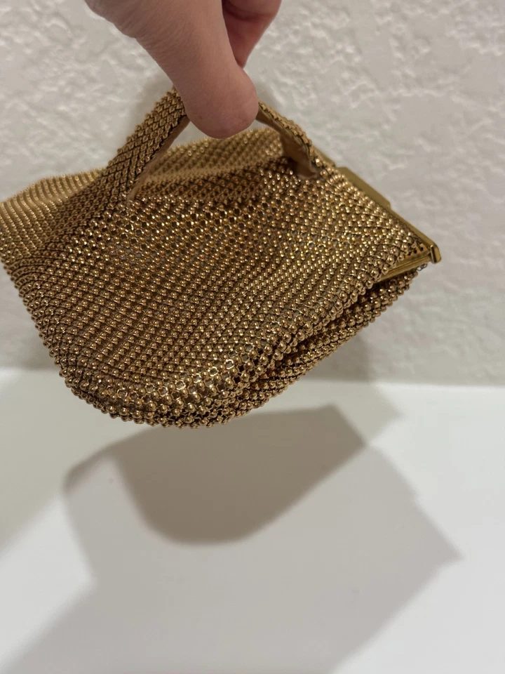 Vintage Whiting & Davis Gold Mesh Evening Clutch – Made in USA - Image 4 of 4