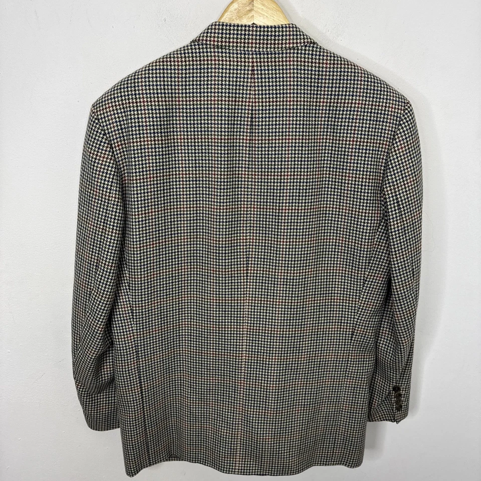 Hugo Boss Men 46 Regular Blazer Sports Coat Houndstooth Green Red Blue Wool - Image 4 of 4