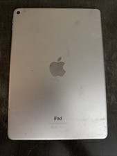 Apple iPad A1566 - SELLING FOR PARTS ONLY - Not Tested