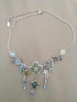 Pilgrim wunderschöne Kette in silber mit diversen Charms, Neu
