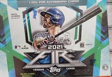 New 2021 Topps Fire Wax Blaster Box Trading Cards 4 Gold Minted Cards Sealed